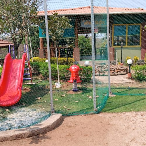 WhatsApp Image 2025-12-07 at 22.37.08